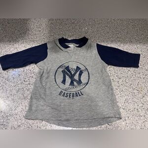 Yankees Shirt: Cooperstown Collection - Grey & Navy Baseball Raglan Tee for Kids